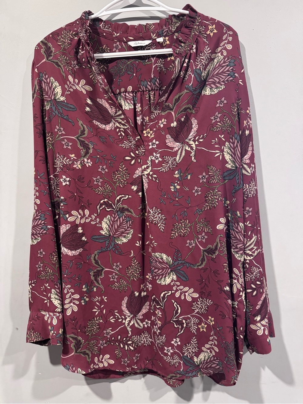 Reitmans Burgundy Floral Long-Sleeve Tunic